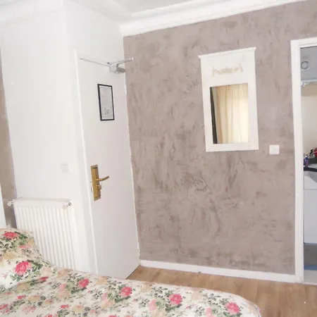 太平洋酒店 2* 巴黎