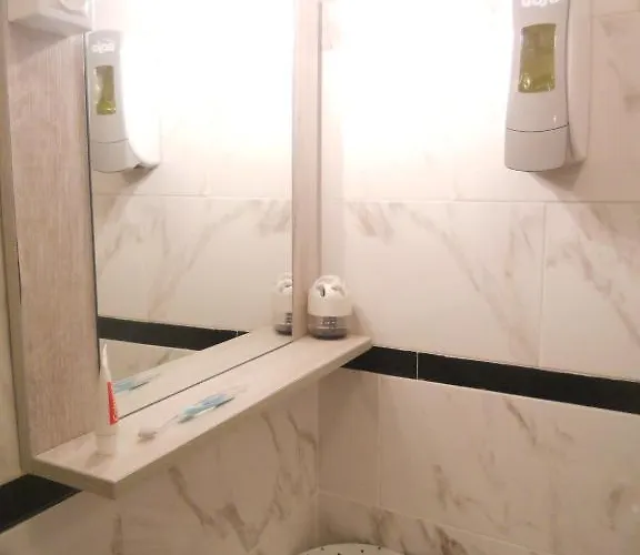 Pacific Ξενοδοχείο 2*